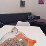 بيت للعطل Castlehouse *